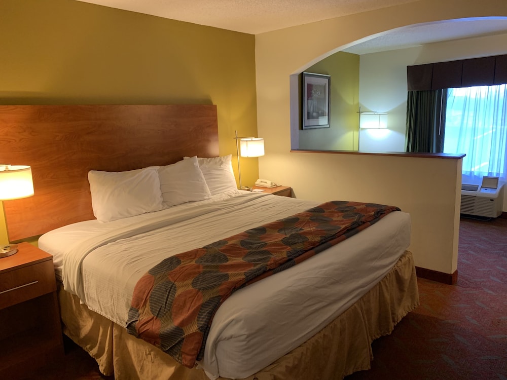 Baymont by Wyndham Cave City - photo 9
