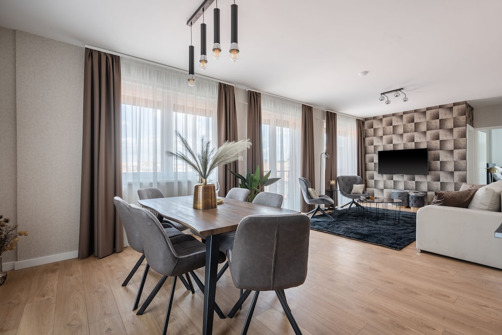 Rose Garden Residence Boutique Apartments in City Center — 4-Star Luxury Hotel in Budapest, Hungary
