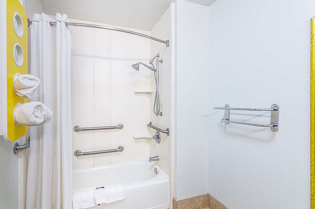 Motel6 Troy AL - photo 23
