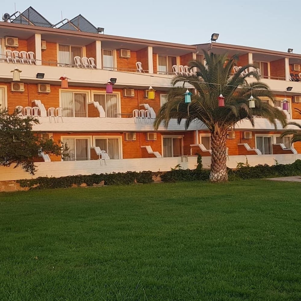 Beyza Yasam in Burhaniye, Turkey