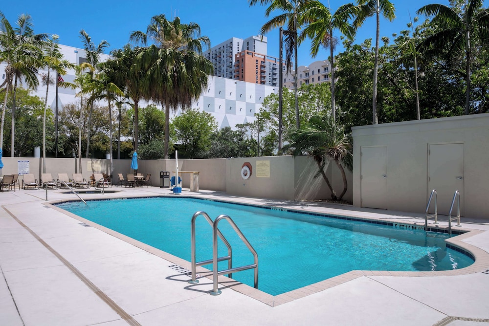 Hampton Inn Miami Dadeland - photo 10