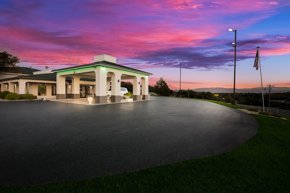 Quality Inn Dandridge - photo 54