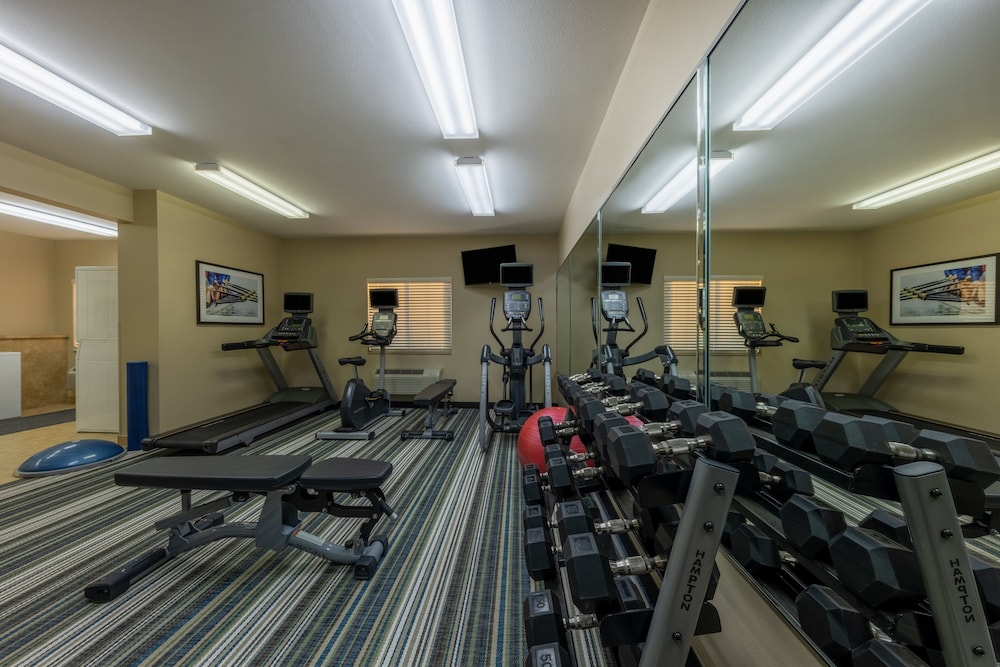 Candlewood Suites Springfield Medical District - photo 17