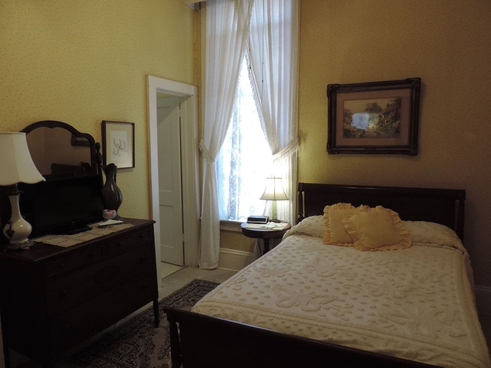 Franklin Terrace Bed and Breakfast - photo 15