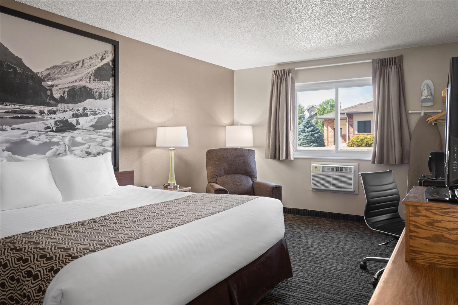 Super 8 by Wyndham Lewistown - photo 14