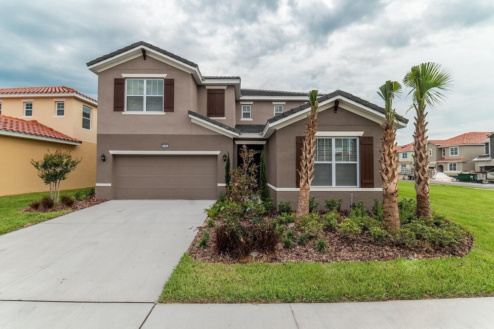 6049bod solterra Resort in Davenport, United States