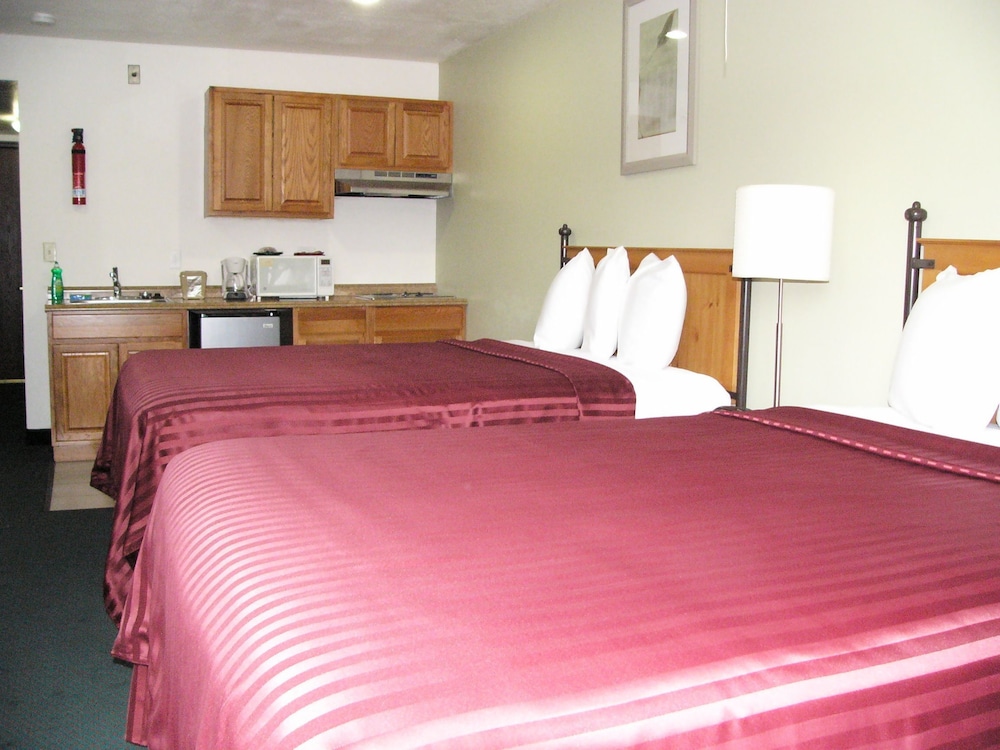Oyster Bay Inn & Suites - photo 5