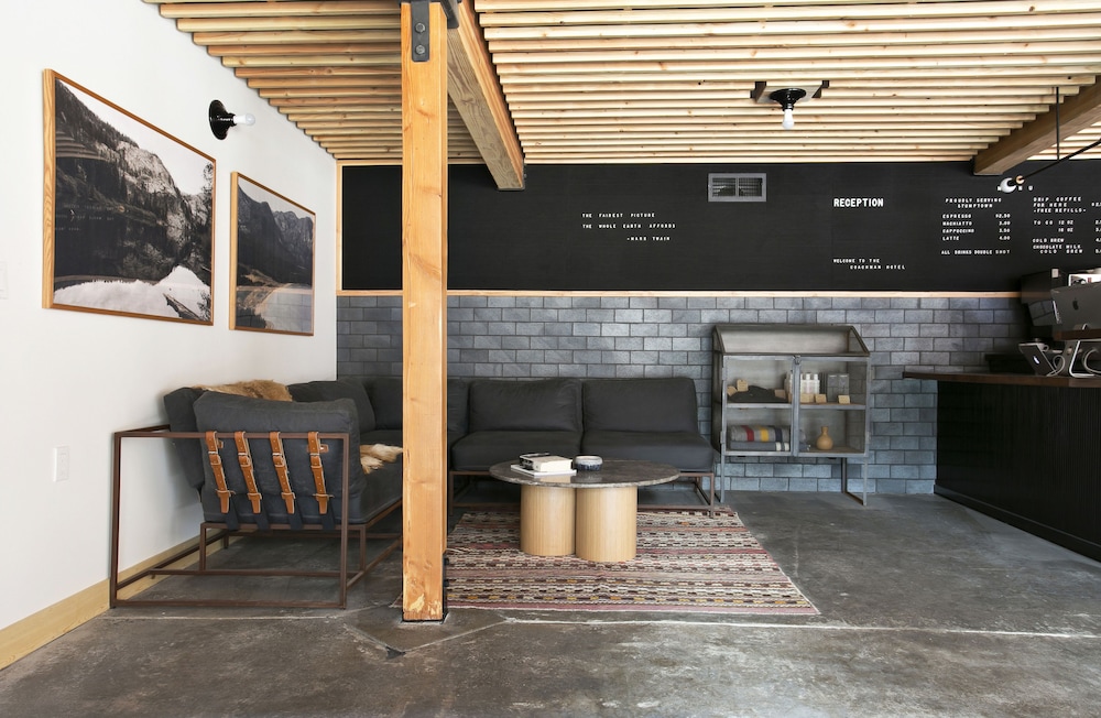 The Coachman Hotel - photo 102