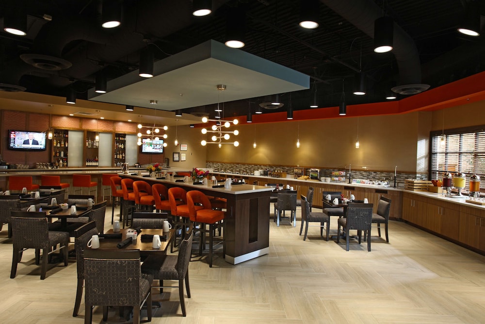 DoubleTree by Hilton Murfreesboro - photo 40