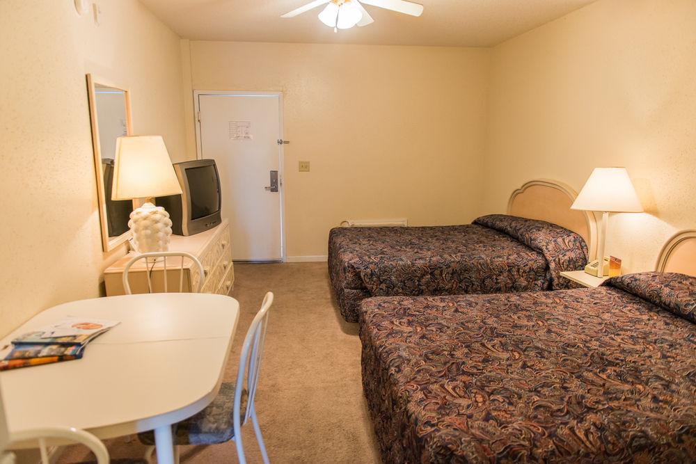 Affordable Family Resort - photo 16