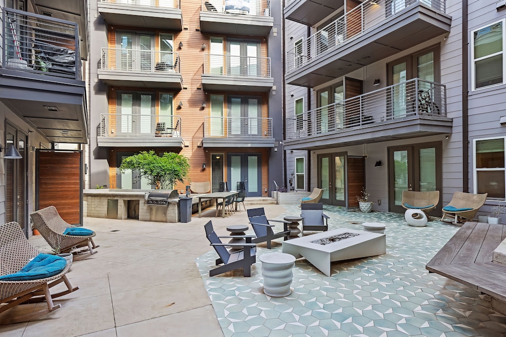 Placemakr Downtown Austin - photo 253