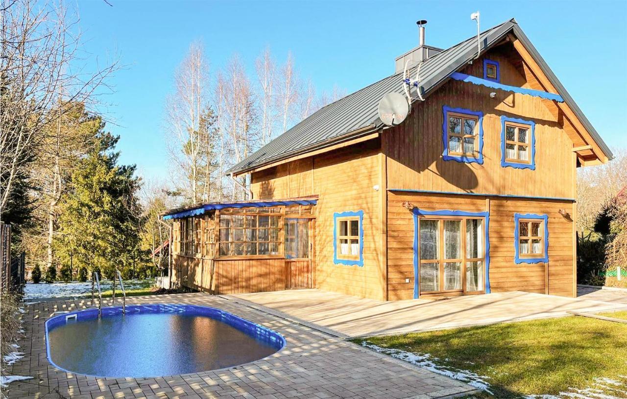 Stunning Home In Perlino With Sauna — 4-Star Luxury Hotel in Gniewino, Poland