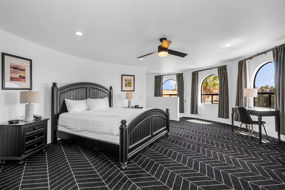 Masterpiece Hotel - photo 48