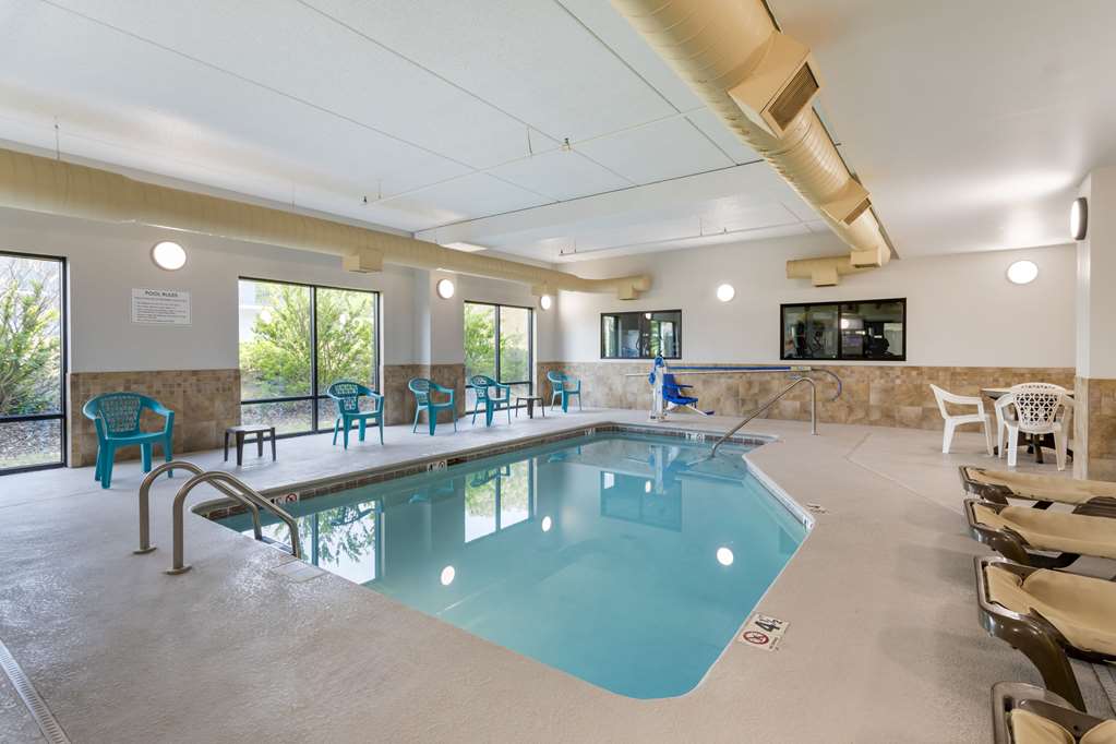 Comfort Suites Kodak Sevierville - photo 24