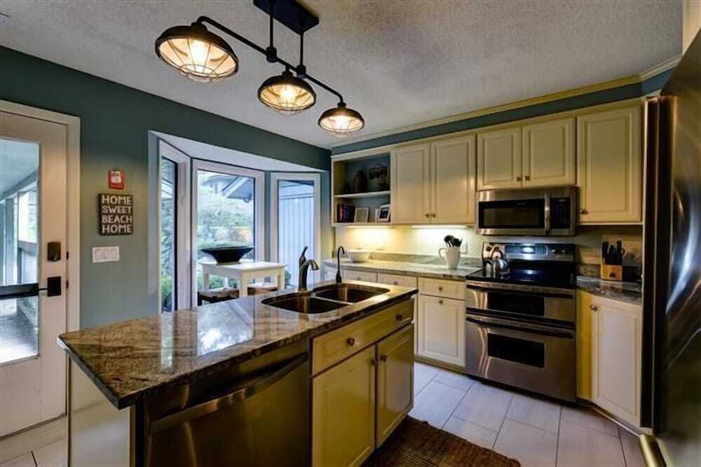 9 Pine Court at The Sea Pines Resort - photo 12
