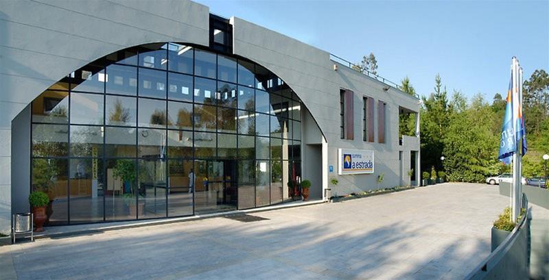 Summa A Estrada Hotel — Pontevedra