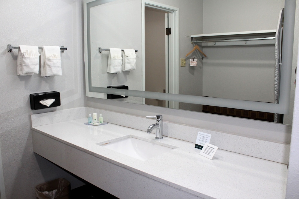Hotel Inn Santa Fe - photo 13