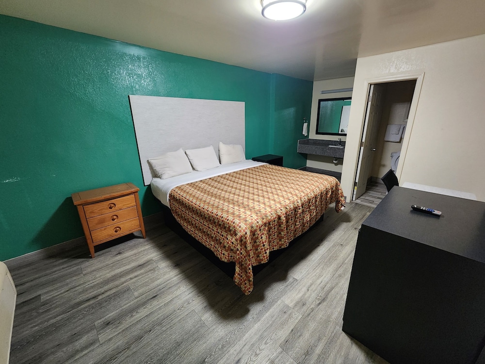Green Garden Inn - photo 29