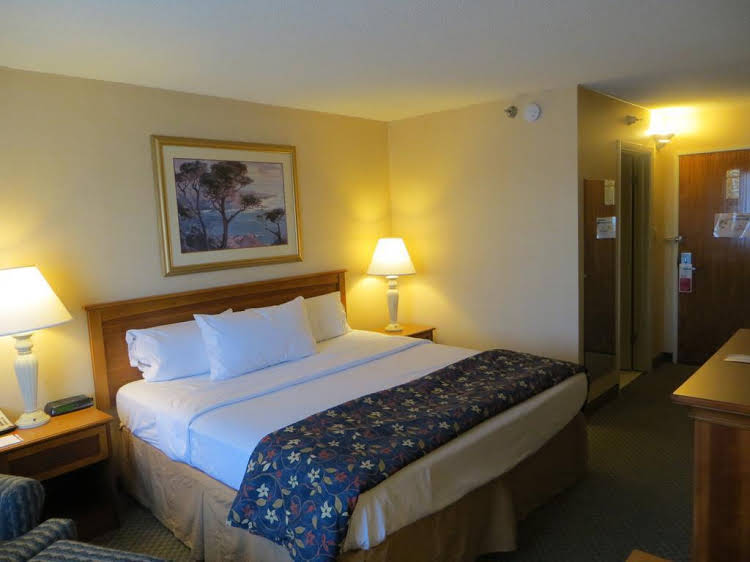 Ramada Indianapolis - photo 15