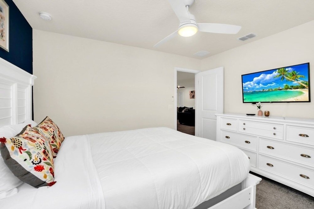 Luxury Villa At Windsor Island Resort 2010 Lelani 8 Bedroom Villa - photo 13