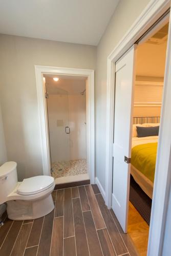 The East Island Reserve Hotel - photo 93