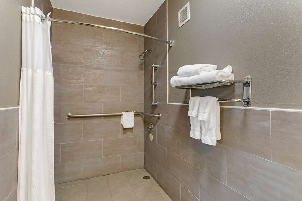 Best Western Plus Bowling Green - photo 27