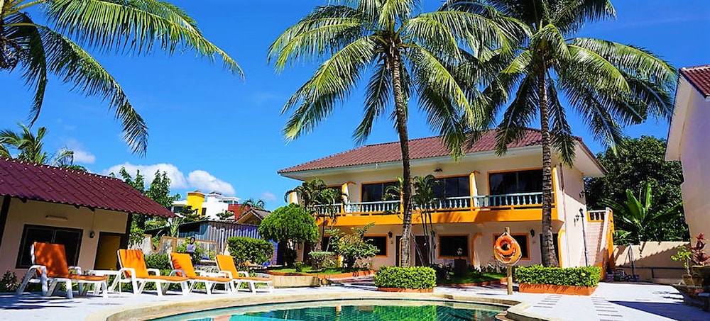 The Coconut Resort - last minute hotel in Patong