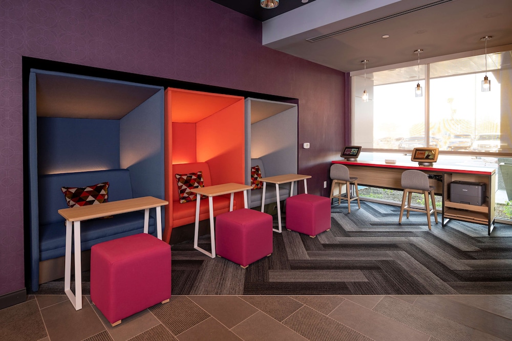 Tru By Hilton Phoenix Glendale Westgate AZ - photo 42