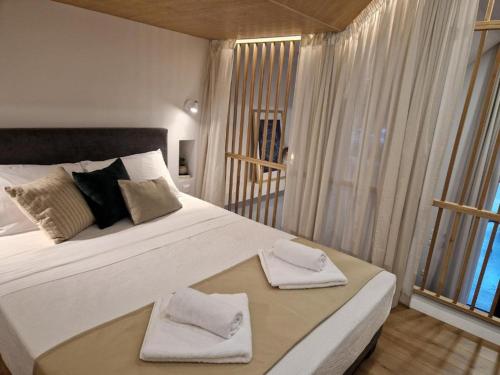Modern luxurious Apartment — 4-Star Luxury Hotel in Bradford, United Kingdom