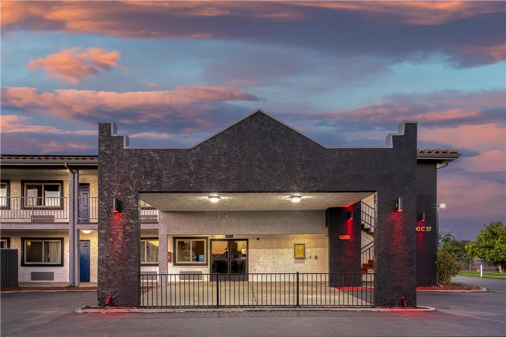 SureStay Hotel by Best Western Williams - photo 18