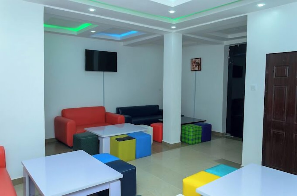 Oak Up Ultimate Place — Abuja — photo 4