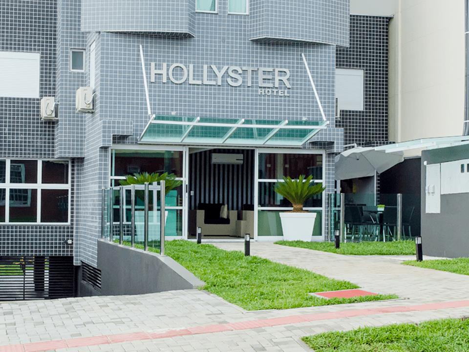 Hollyster Hotel in Curitiba, Brasil