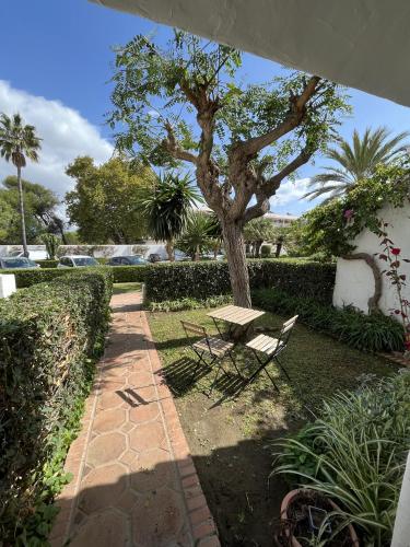 Estepona Playa 1 dormitorio al lado del mar Pi40 — 4-Star Luxury Hotel in Estepona, Spain