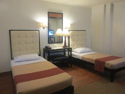 Hotel Alejandro Tacloban — Tacloban — photo 5