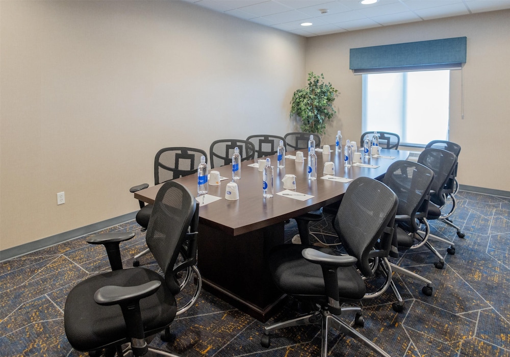 Hampton Inn & Suites Seattle Kent WA - photo 78