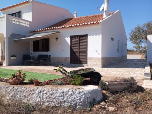 Casa Raios de Sol — 4-Star Luxury Hotel in Vila Do Bispo, Portugal