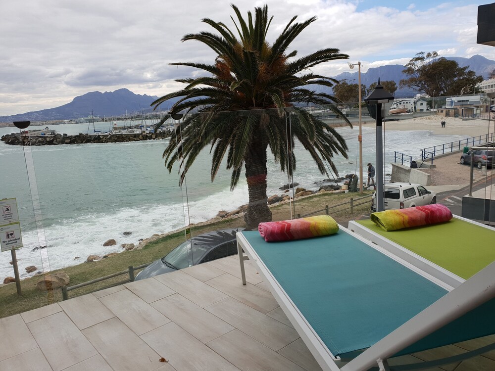 Port Suite — 4-Star Luxury Hotel in Cape Town, South Africa