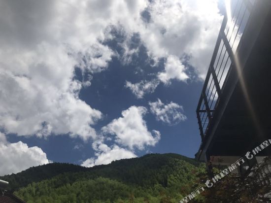 Chong’er Zhujia Hotel in Deqing, People's Republic of China