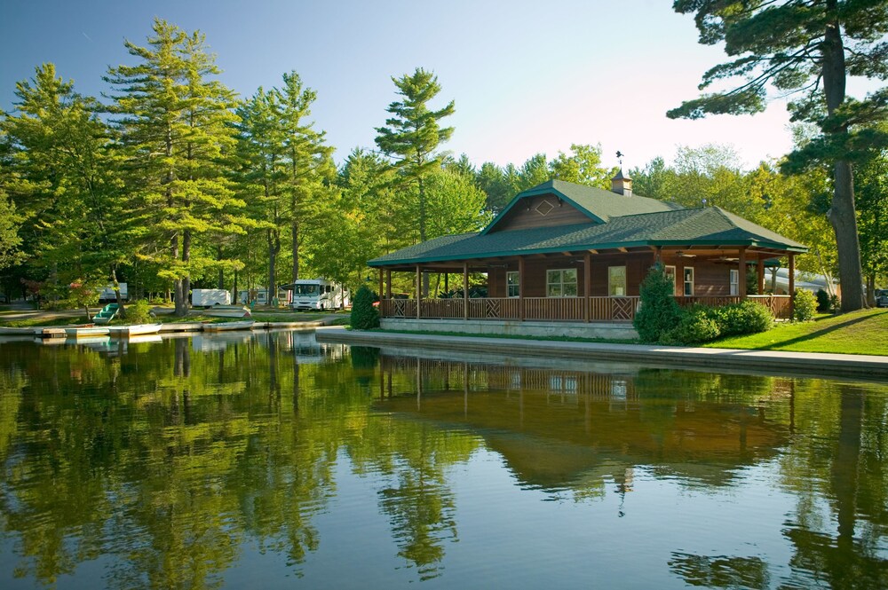 Alpine Lake RV Resort - photo 23