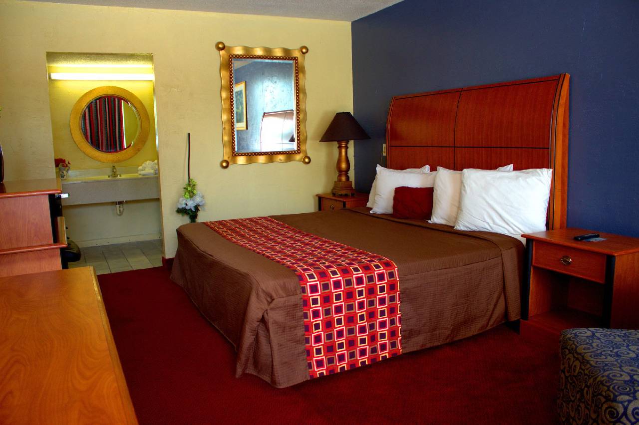 Lambert Inn - photo 3