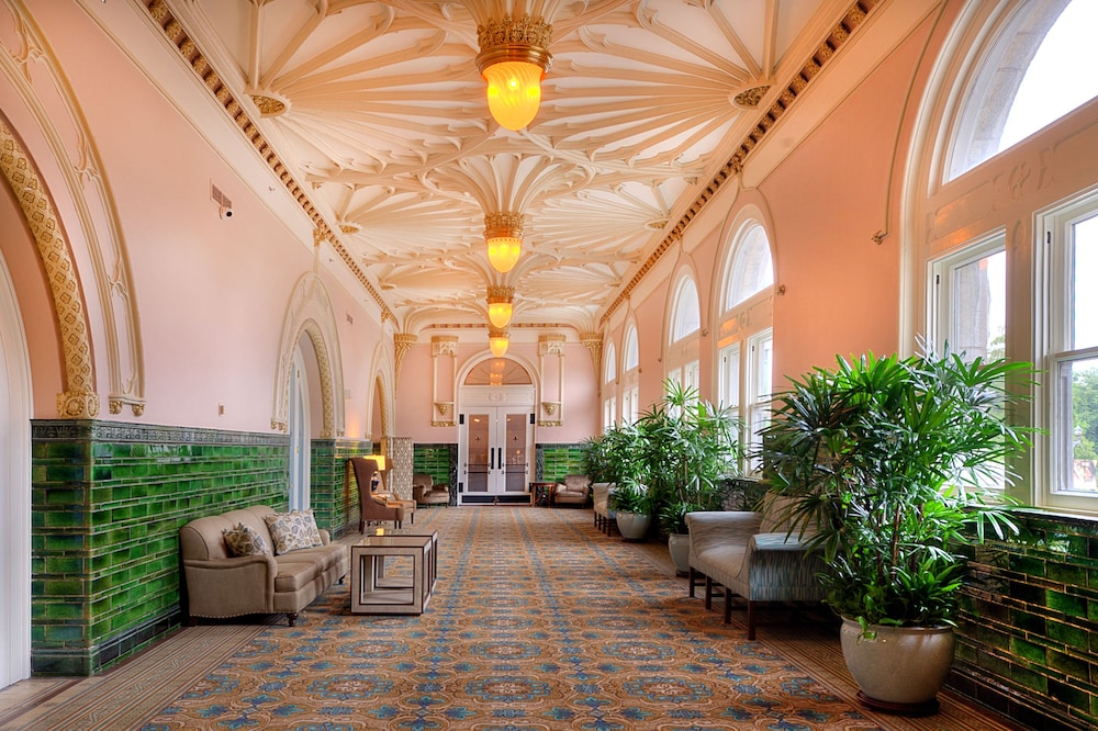 St. Louis Union Station Hotel Curio Collection by Hilton - photo 147