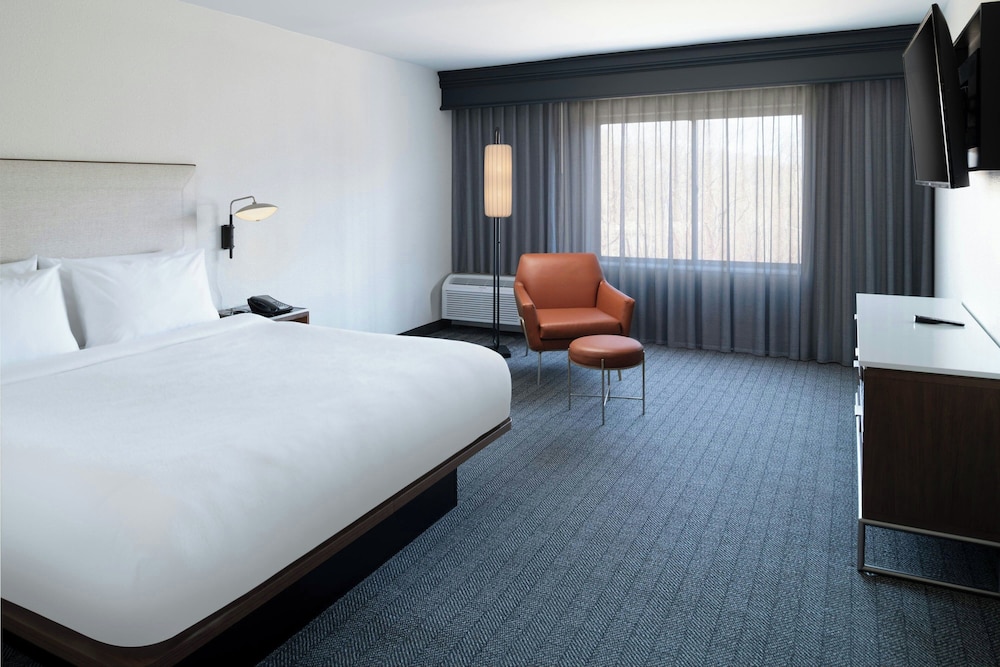 Courtyard by Marriott Providence Lincoln - photo 18