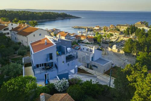 Apartments by the sea Mali Losinj Losinj 18406 — 4-Star Luxury Hotel in Mali Losinj, Croatia