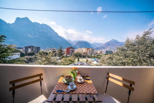 Entire flat 1 minute walk from lake of Garda — 4-Star Luxury Hotel in Riva Del Garda, Italy