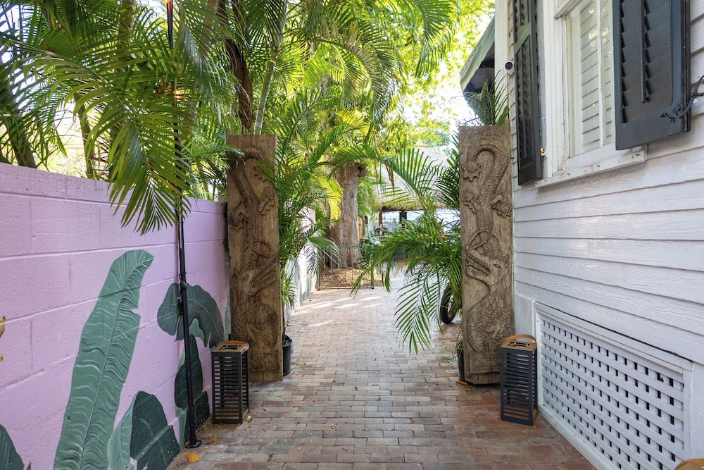 The Key West Hotel - photo 46