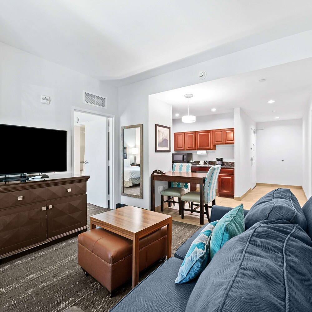 Homewood Suites by Hilton Ft. Lauderdale Airport Cruise Port - photo 28