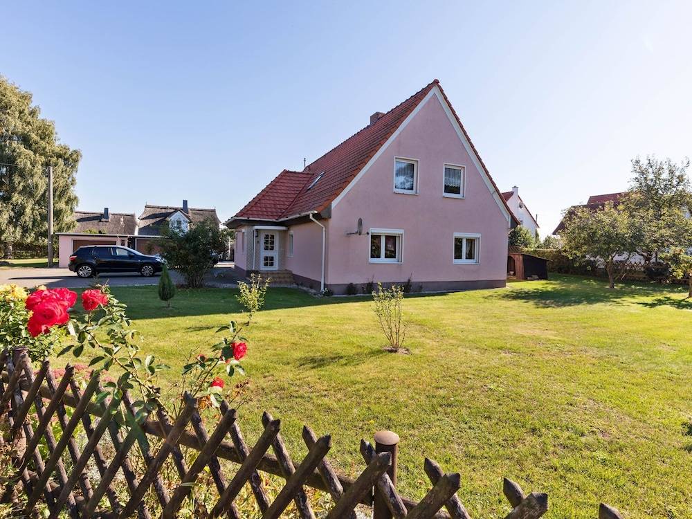 Apartment in Temannsdorf with garden