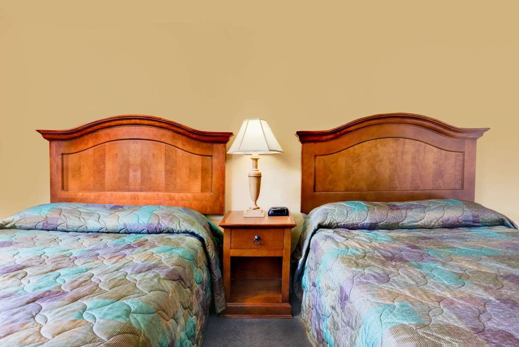 Super 8 by Wyndham Klamath Falls - photo 5