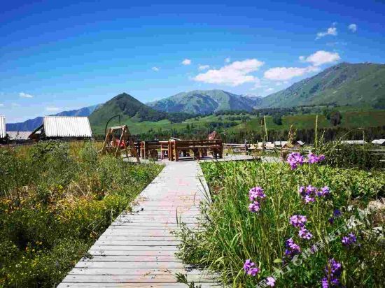 September Tavern in Burqin, People's Republic of China