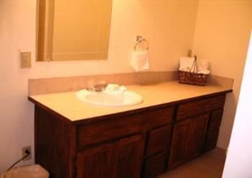 Pine Creek Country Inn - photo 12